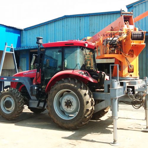 拖拉機(jī)吊打一體機(jī)